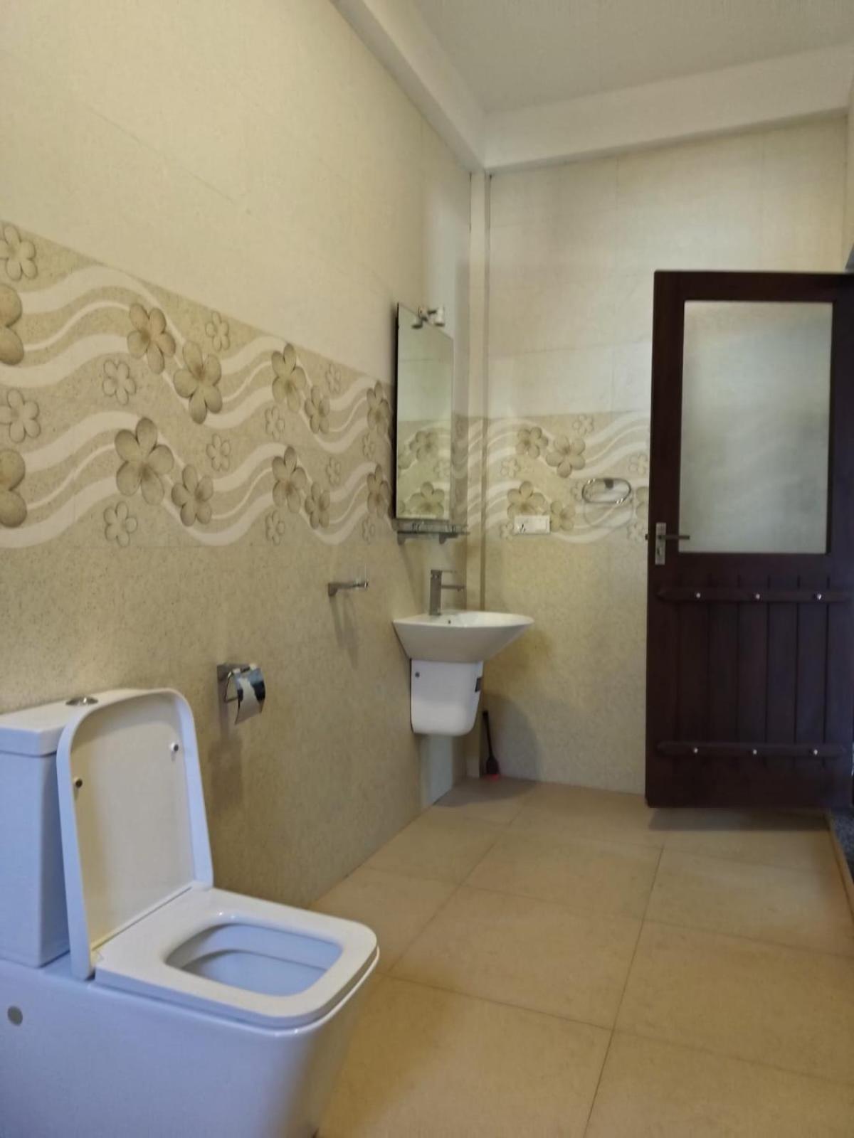 Nancy Guest Otel Mirissa Dış mekan fotoğraf